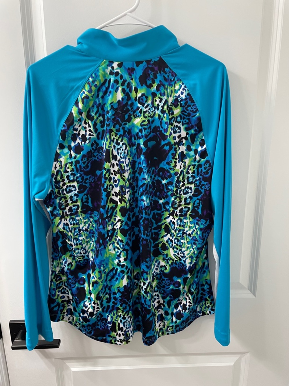 Solar XP Turquoise Performance Pullover - Picture 3 of 3